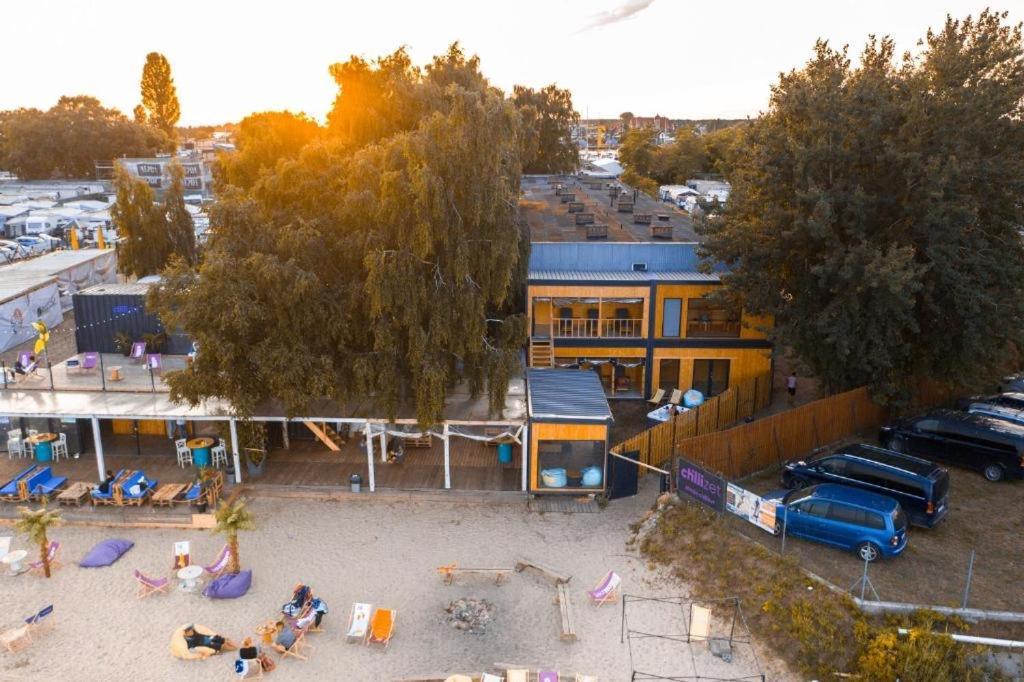 Przyczepa Foremki W Molo Surf Jastarnia Exterior photo